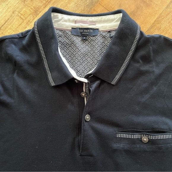 Ted Baker London Polo Shirt Mens Size 5
(Large) Dark Navy Cotton Modal Blend - Picture 2 of 10